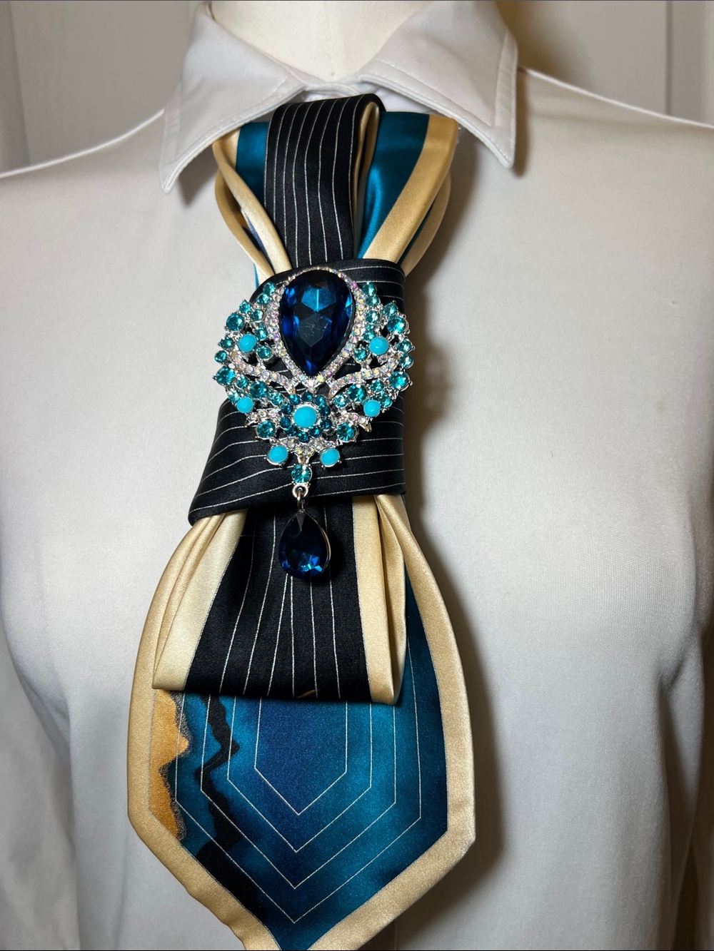 Stacy Adams Teal & Navy Crystal Brooch Accent